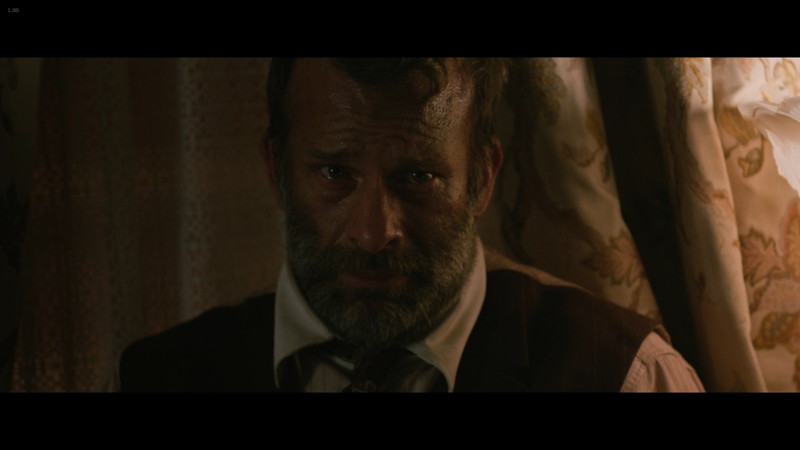 破滅した人生を悔やんでいるウィルフレッド