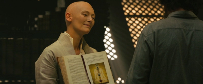 「エンシェント・ワン「これを見たことがありますか？」