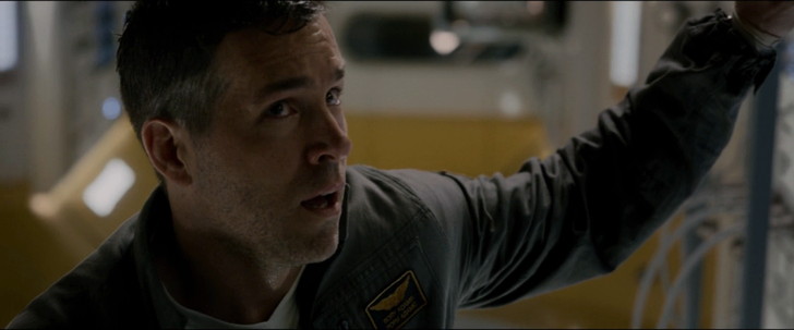 高知能エイリアンとの闘い「ライフ」：ローリー・アダムス（役：ライアン・レイノルズ）