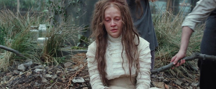 ジェニファー（エレン・リース）