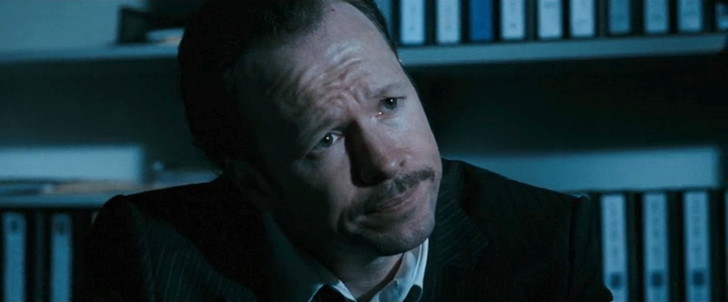 【75点】「デッド・サイレンス」感想と考察。「SAW」をそこかしこに感じる：リプトン刑事（ドニー・ウォールバーグ）