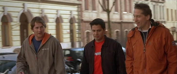 【75点】伝説的拷問映画「ホステル」評価と感想：バックパッカーとして世界を旅している主人公たち