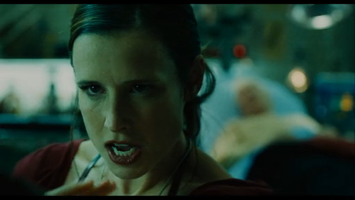 アマンダ・ヤング（役：ショウニー・スミス）