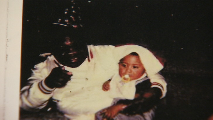 アントニー父「ビクター」の写真