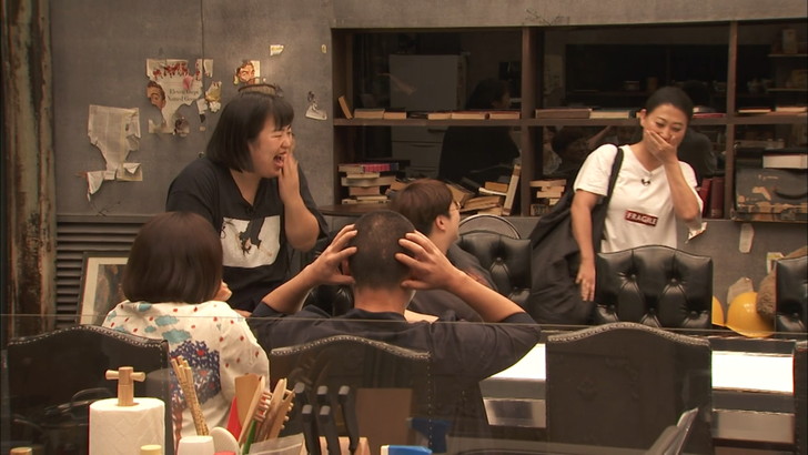 参加者の10人中4人が女芸人