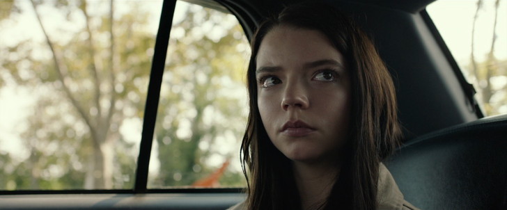 「スプリット」感想と考察：警官を見つめるケイシー