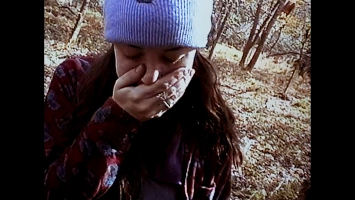 ３人で激しい口喧嘩をする