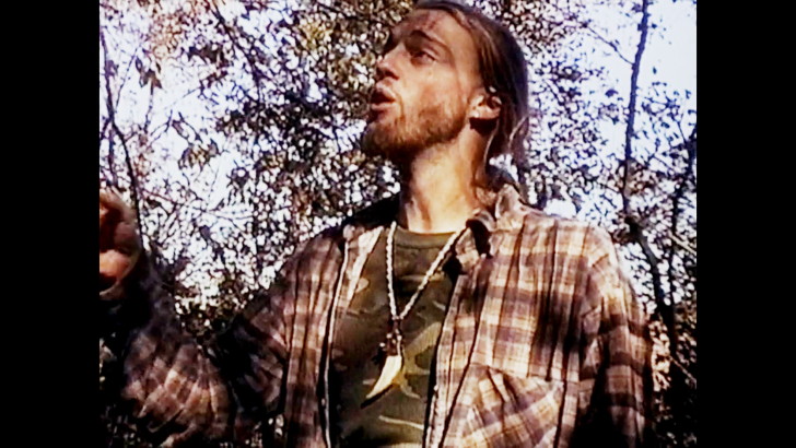 中盤から姿を消した「ジョシュ」