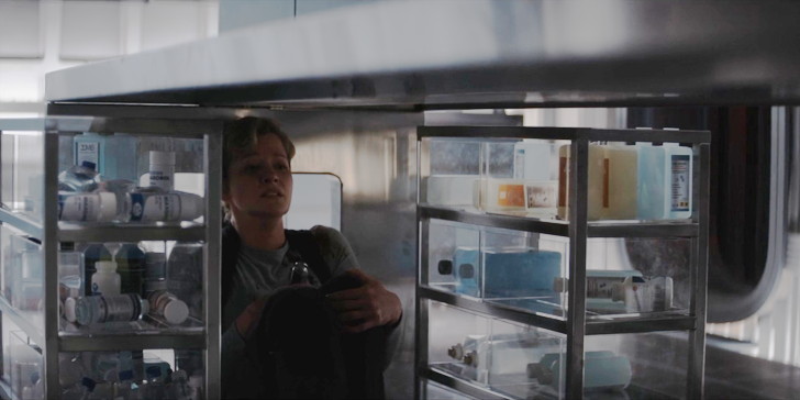 【Netflix】ゲースロ作者のSFホラードラマ「ナイトフライヤー」1～2話までの感想：机の下でびくつくアガサ